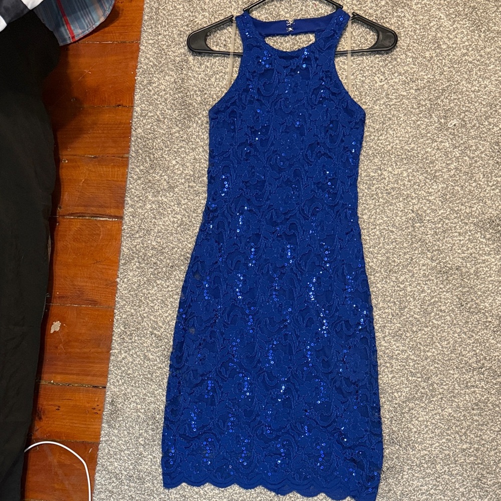 Chic Royal Blue Lace Mini Dress
